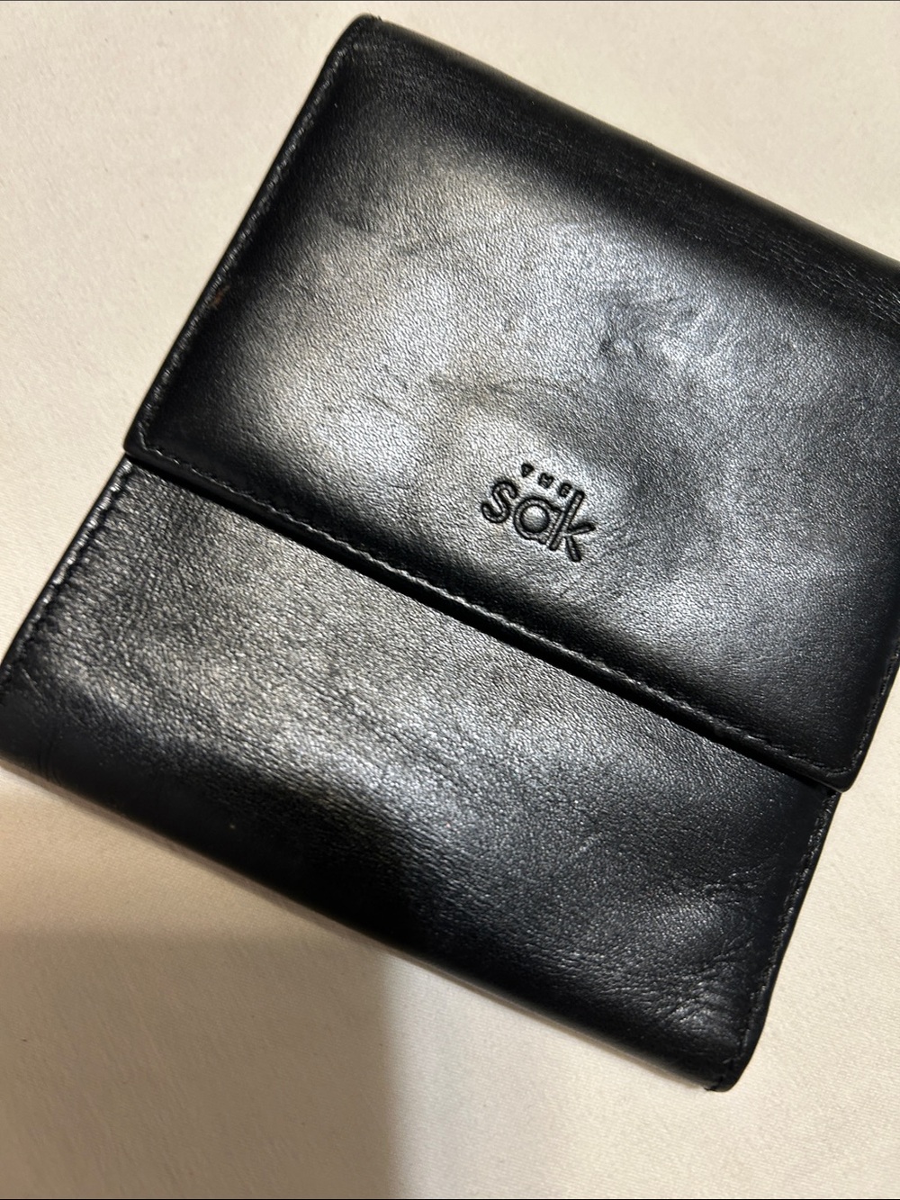 The Sak Black Leather Men's Card & Key Holder